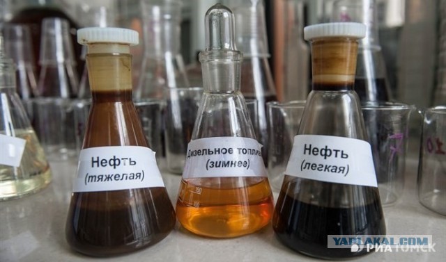 Зачем США покупают нефть во всем мире, когда сами добывают ее больше всех и одни из лидеров по ее продаже?