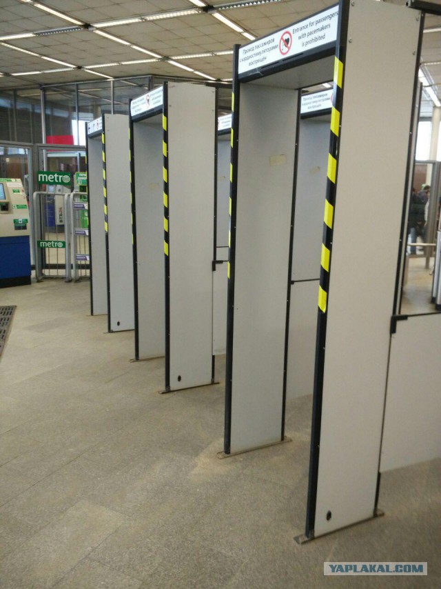 Как на самом деле "обеспечивается" безопасность в питерском метро