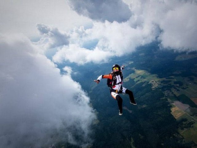 Забавные фото парашютистов
