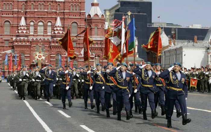 Москва пригласит Зеленского на празднование 75-летия Победы