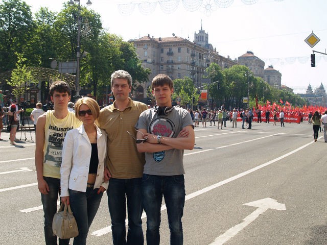 Первое мая 2012 год. Киев. Хрищатик.