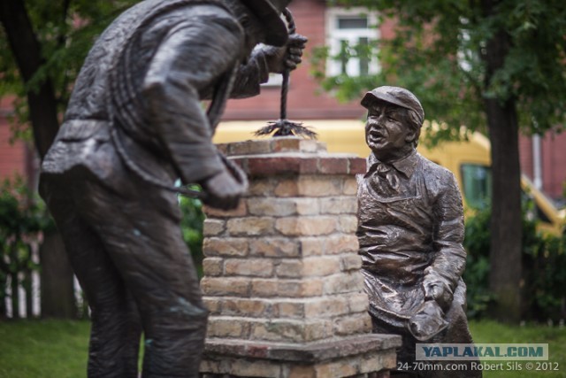 Необычные статуи мира