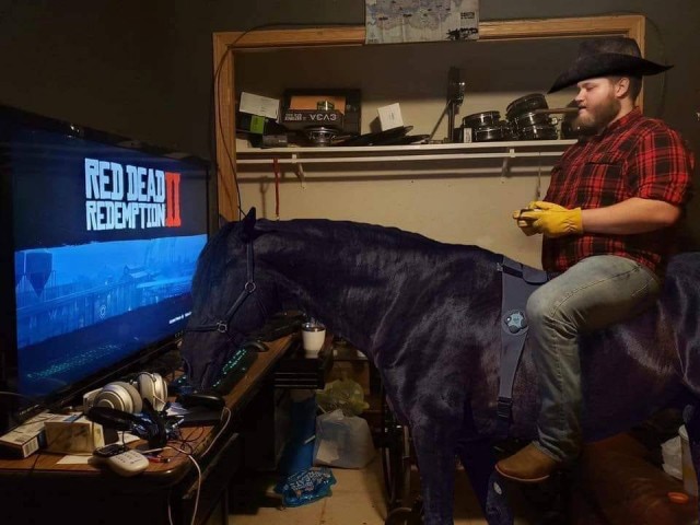 С папой на лошадке