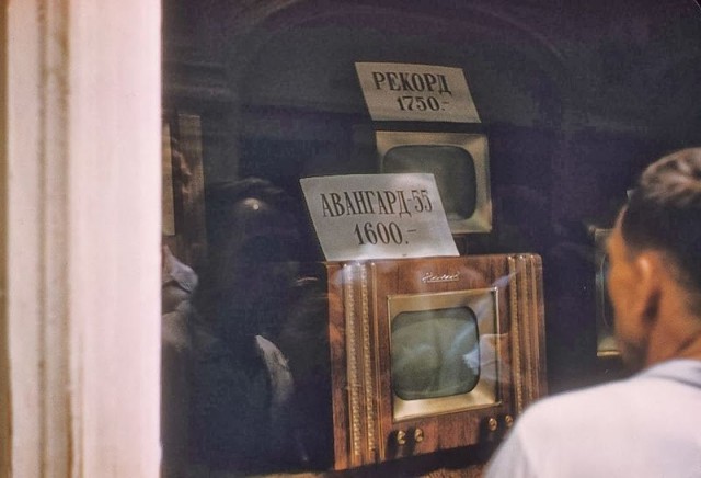 Цветные фотографии повседневной жизни в Ленинграде, 1958 год