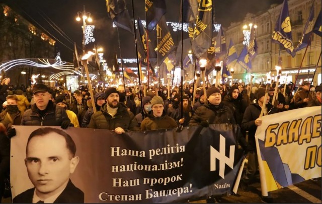 Ответ на пост "Вставай, народ Украины!"