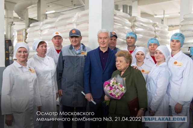 Демократия в опасности!