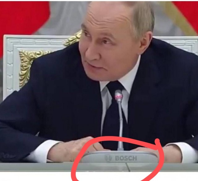 Путин заявил, что закупка автомобилей за рубежом ведет к потере суверенитета