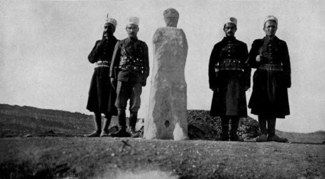 История в фотографиях