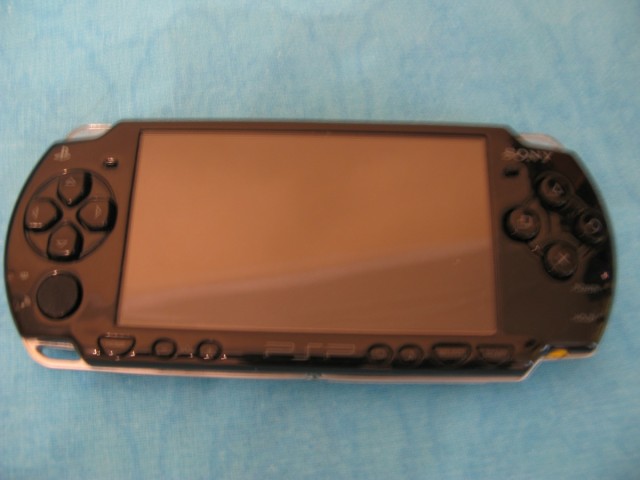 PSP 2004 Slim & Lite