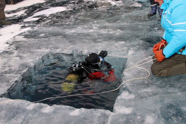 Люди на Байкале