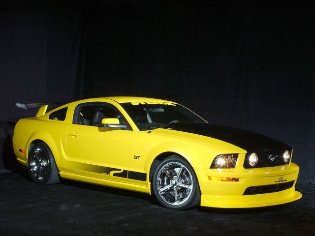 Ford Mustang (3 фото)