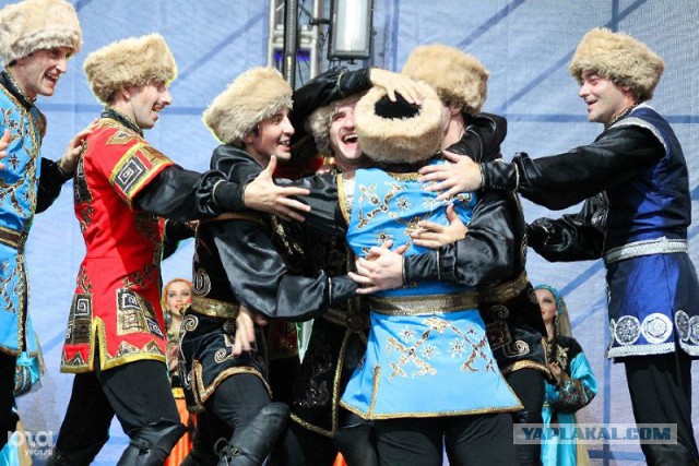 Венсан Кассель закрутил роман с 19-летней моделью