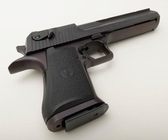 Пистолеты-револьверы 2. Красивых фото пост.