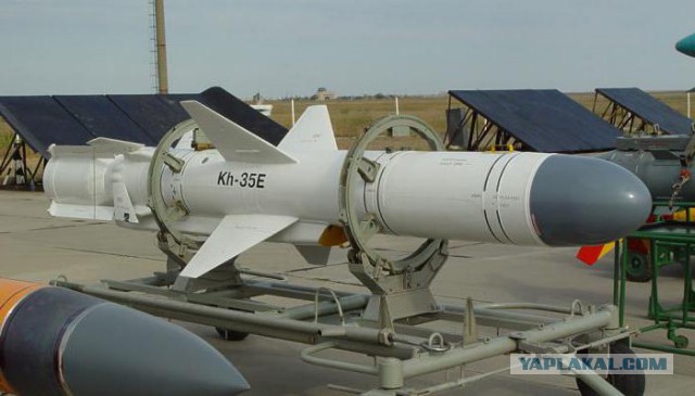С Хмеймим взлетели Су-34 с противокорабельными ракетами Х-35У