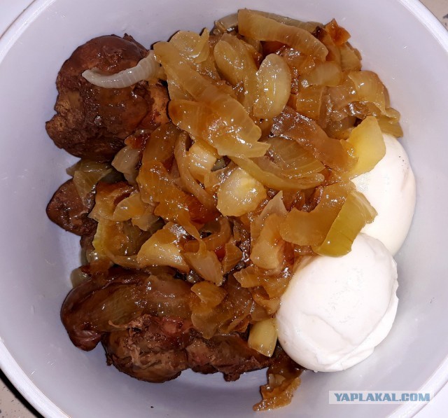 Печеночный паштет со сливочным сыром