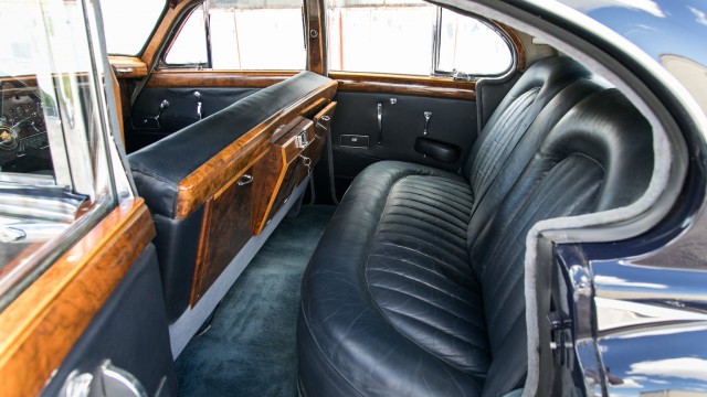 1952 Jaguar Mk.VII. Автопятница №32