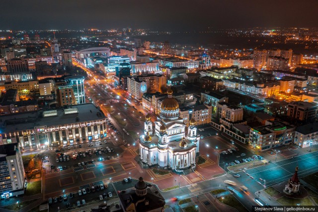 Блогер иностранец снял на видео как гулял по Москве в течение 40 минут, чем вызвал неистовый восторг у всего западного общества