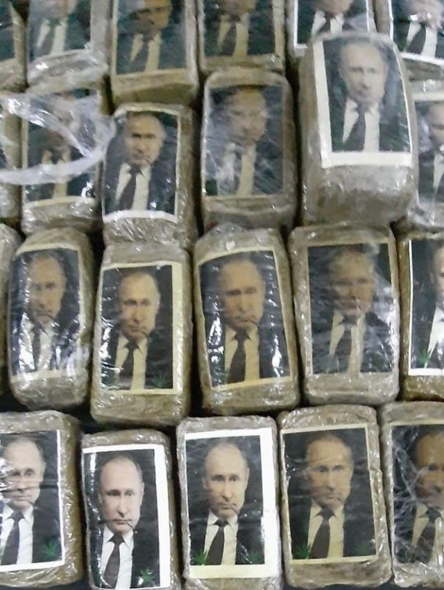 В Москве изъяли 673 кг «латиноамериканского кокаина» на сумму от 2,5 млрд до 6,5 млрд рублей, сообщает ФСБ