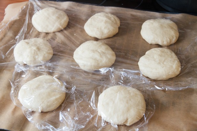 По следам прославленных кулинаров, День повара – 20 октября.