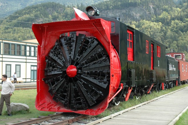 Тепловоз застрял.