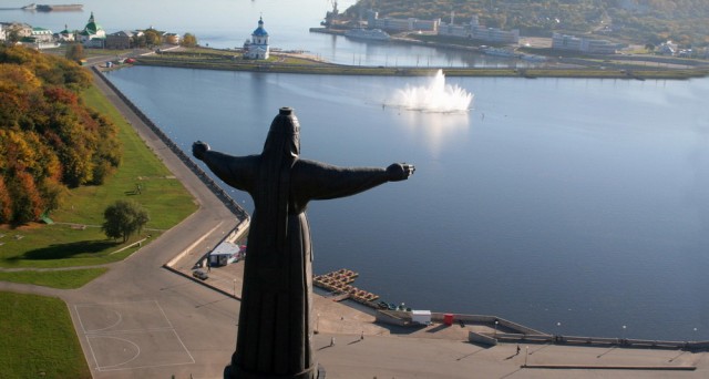 12 рек на берегах которых находятся наши 15 городов-миллионников