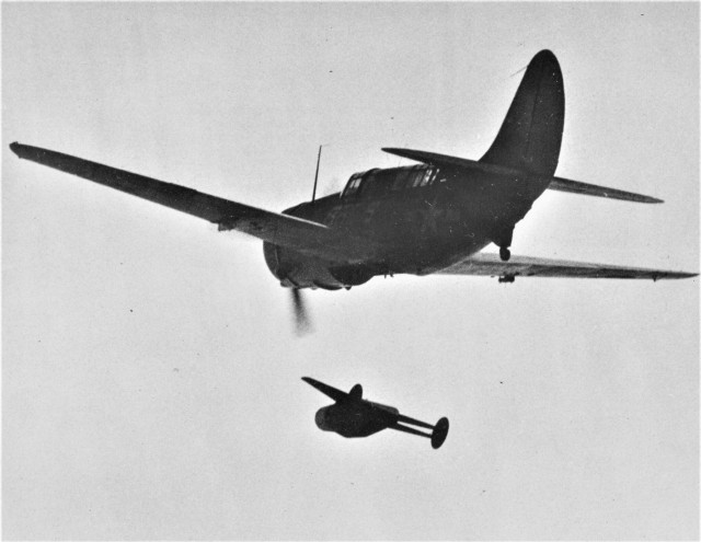 Curtiss SB2C Helldiver. Скотина US NAVY.