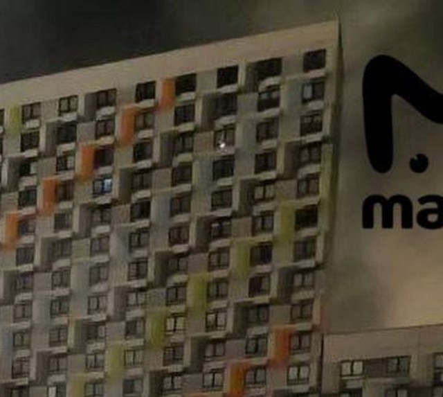Многоэтажки в трёх районах Москвы остались без электричества из-за пожара на подстанции