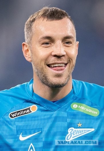 SHOT: семья Дзюбы владеет недвижимостью в РФ на сумму свыше миллиарда рублей