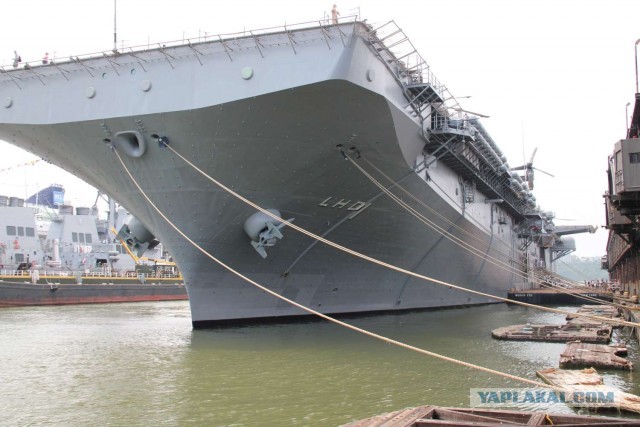 Неделя Флота в Нью Йорке USS Wasp