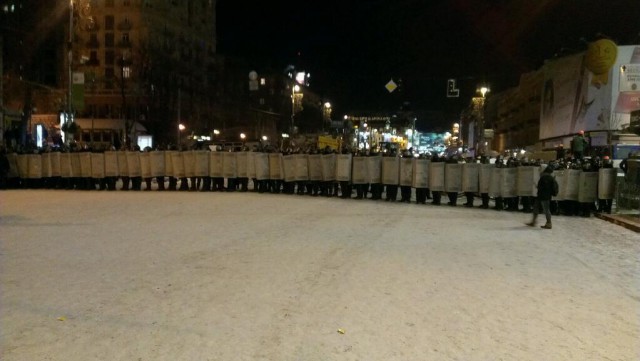 Беркут пошел на штурм