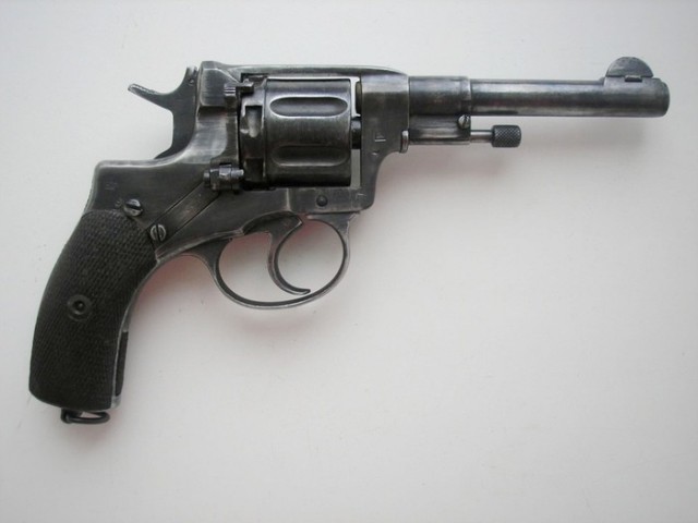 Анатомия расстрелов. Стрельба на премьере Бэтмана