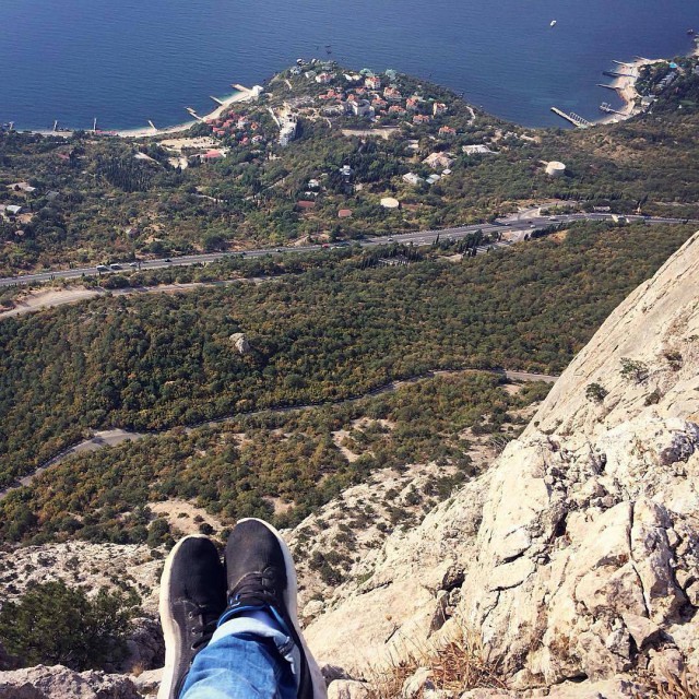 Немного солнца и тепла. Крымские виды.