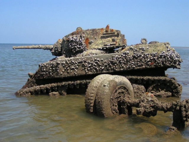 Заброшенные места, здания и техника