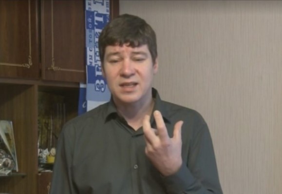 Учитель, уволенный после урока о Есенине: «Нашу систему не переделаешь»