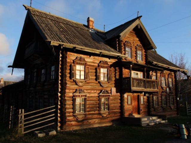 На Украине неизвестные вывешивают баннеры с фразой "Да, мы один народ".
