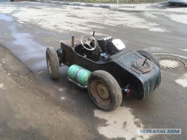 Одни из самых маленьких автомобилей в мире