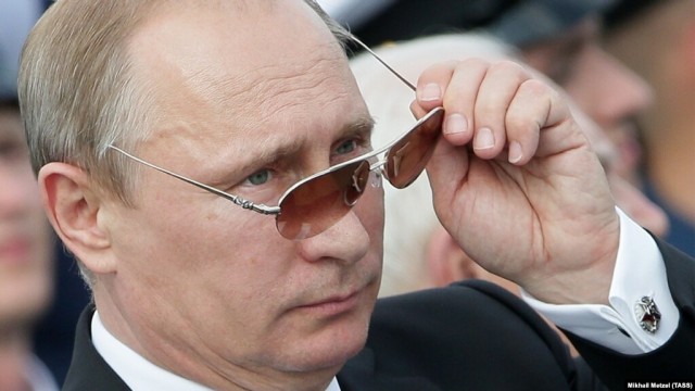 Граждане Украины смогут въезжать в РФ без виз по внутренним паспортам