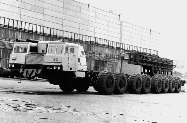 «Целина»: самый провальный тягач СССР, подаривший России одну из лучших машин