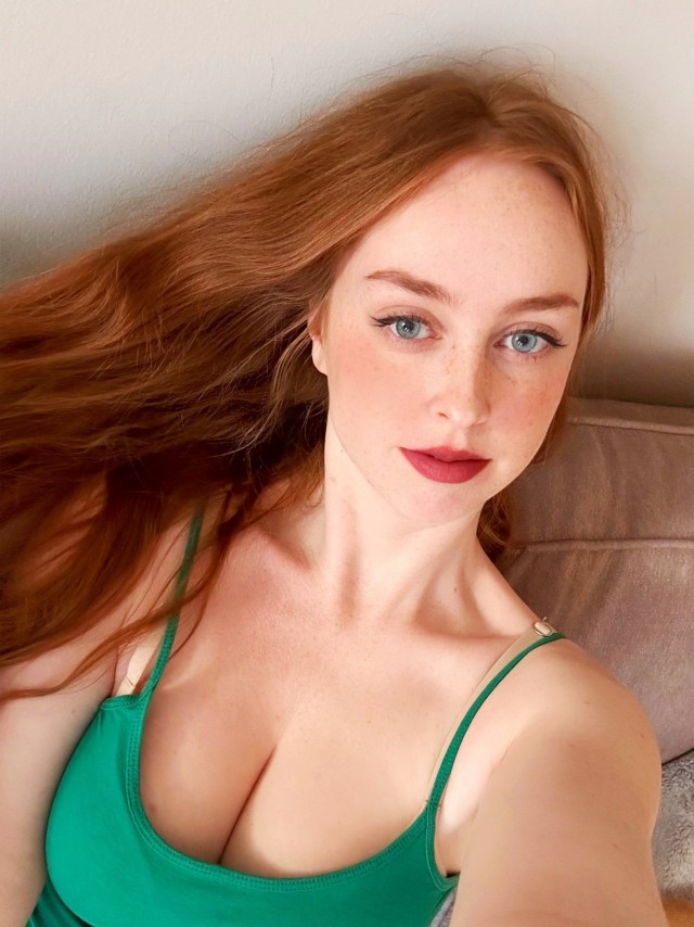 Девушки сами себя 4