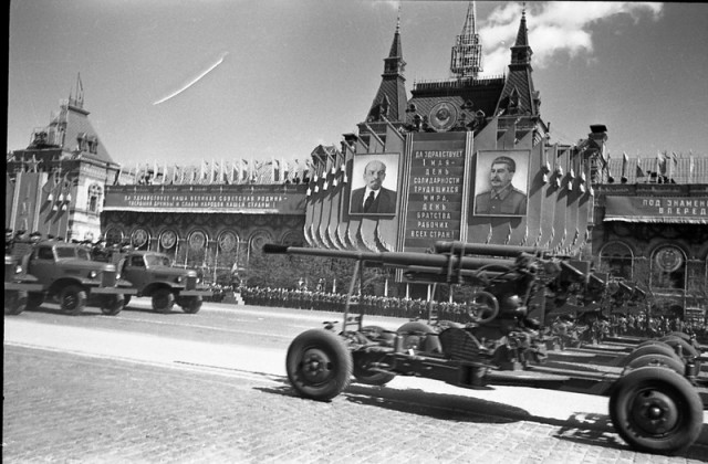 Военный парад весна 1951 года. Часть 2.