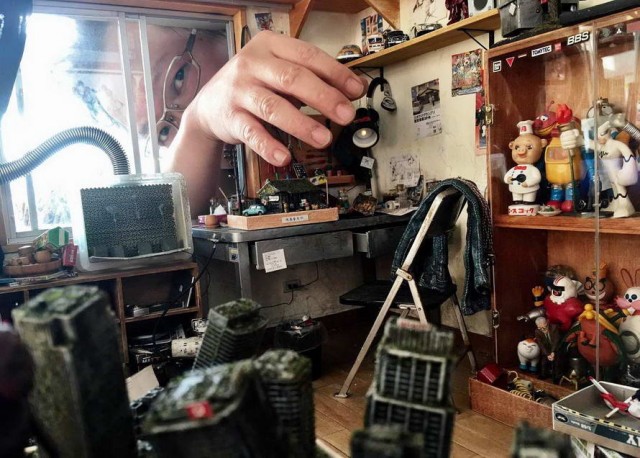 Применим физику в постели или белка и стрелка. Картинки