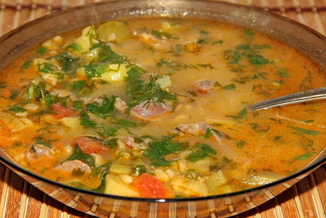 Рассольник с куриными пупками