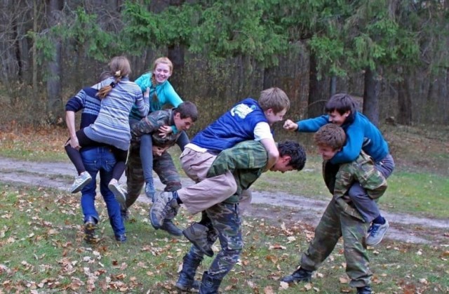 Детские забавы ушедшей эпохи