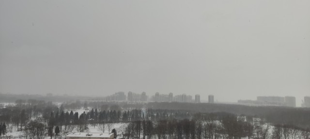 А из нашего окна, площадь Красная видна