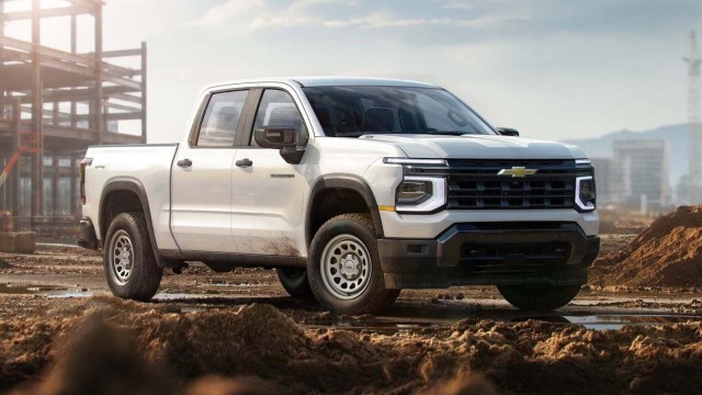 Дебютировал пикап Chevrolet Silverado: новый двигатель V8 мощностью 426 л.с., 10-ступенчатый автомат