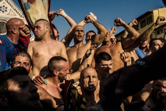 Кровожадная версия футбола: кальчо флорентино