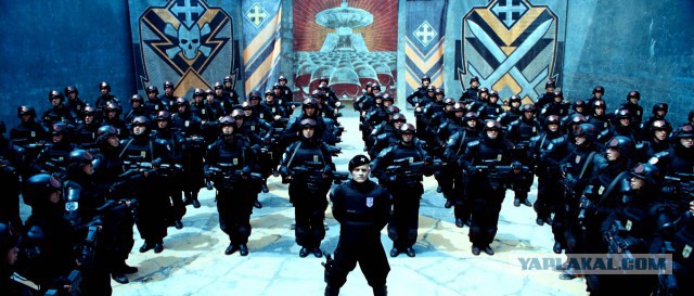 Шойгу заявил о создании сотен центров для подготовки юнармейцев