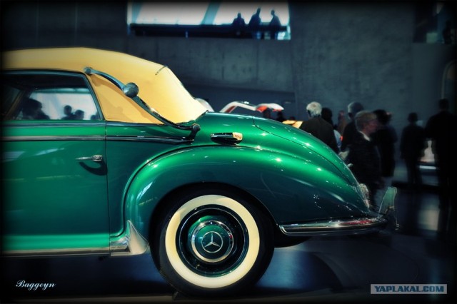 Фотоотчет. Германия. Музей Mercedes-Benz