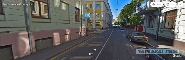Просто отвлекся на вопрос ребёнка и отправил трёх полицейских в больницу