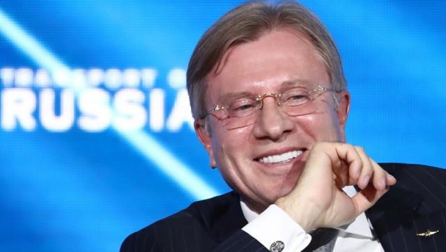 Омский пилот умер «не на рабочем месте, а в вестибюле самолета»